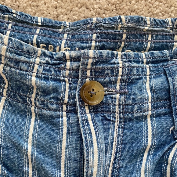American Eagle Outfitters Shorts Size 4 Blue & White - Picture 12 of 13